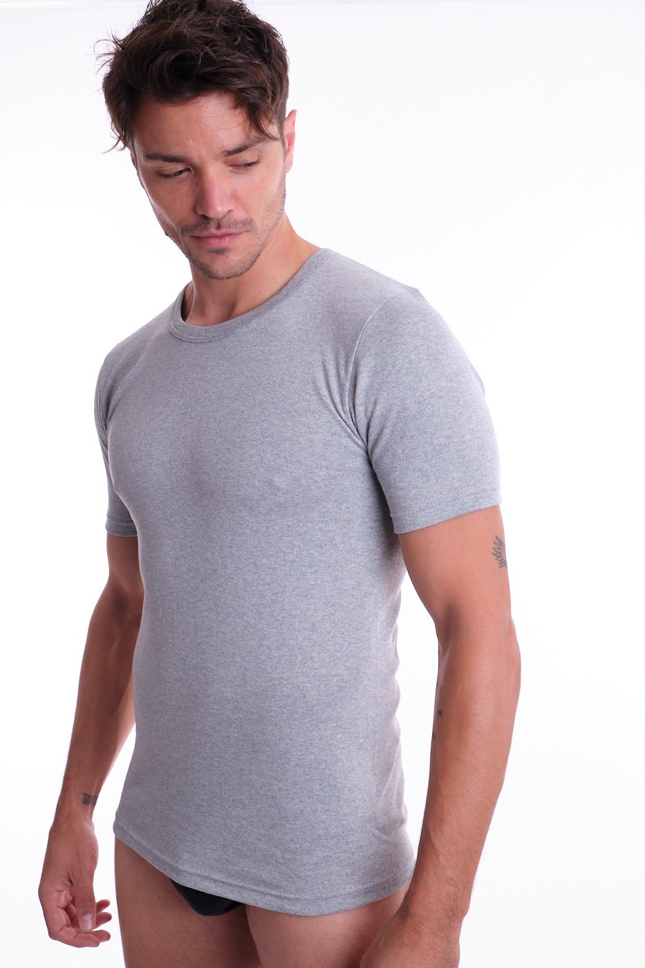 Camiseta 100% algodón manga corta (FELPA INTERIOR)